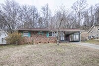 Building Photo - 3051 Dow Dr