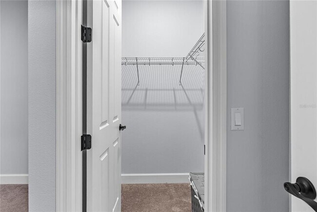 Building Photo - 3375 Buoy Cir