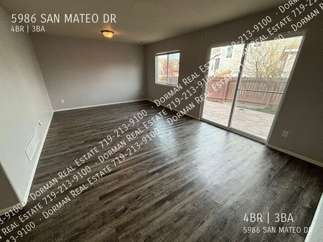 Building Photo - 5986 San Mateo Dr