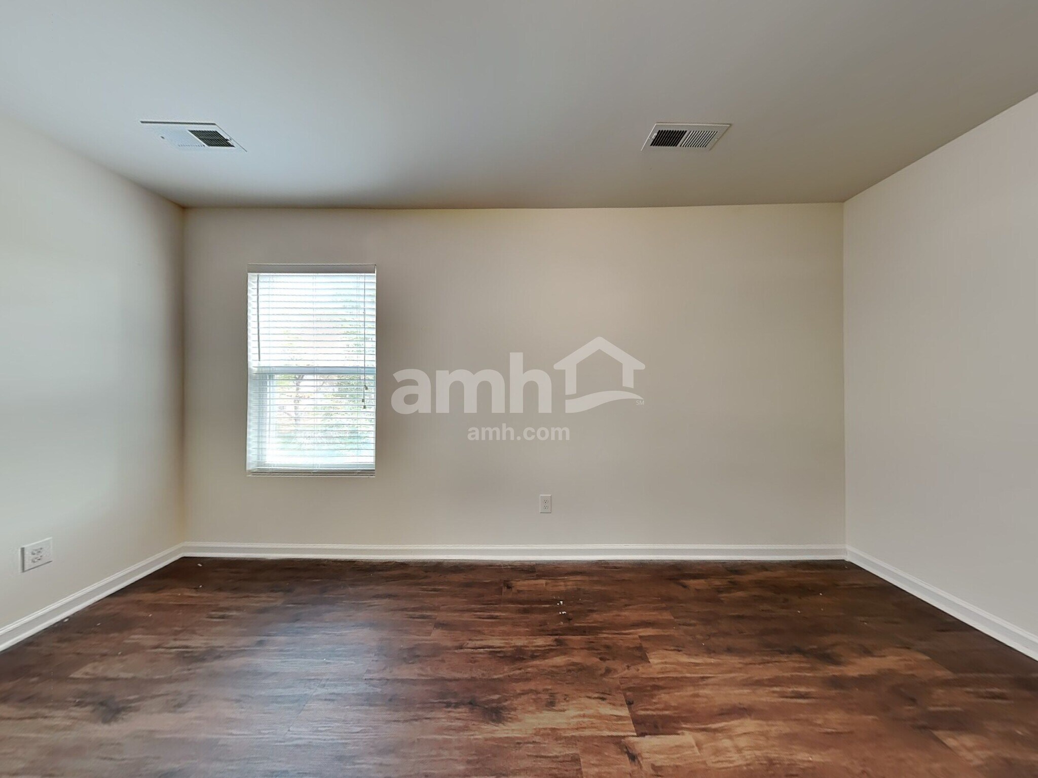 Building Photo - 1300 Montreux Ct