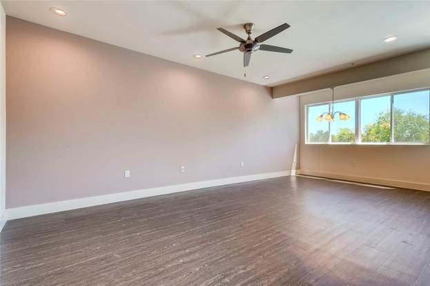 Primary Photo - 604 N Bluff Dr