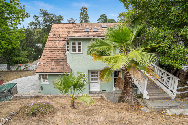 Building Photo - 12060 Laurel Terrace Dr