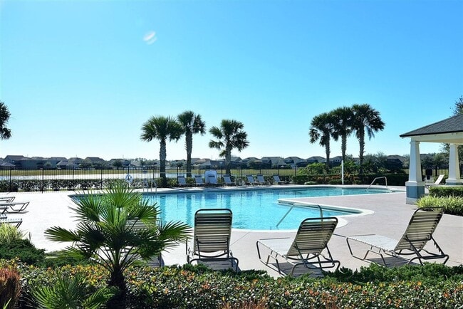Building Photo - AVALON PARK 3br 3ba townhouse in Northwest...