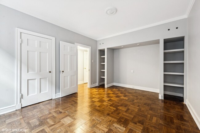 Building Photo - 73 E Elm St