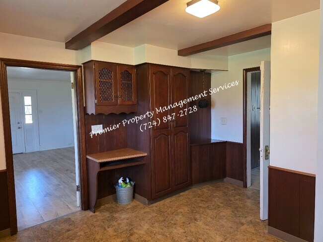 Building Photo - 2454 Darlington Rd