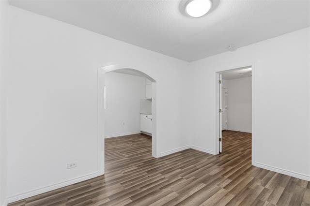 Building Photo - 613 W Murray St