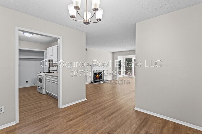 Building Photo - 606 Augusta Dr