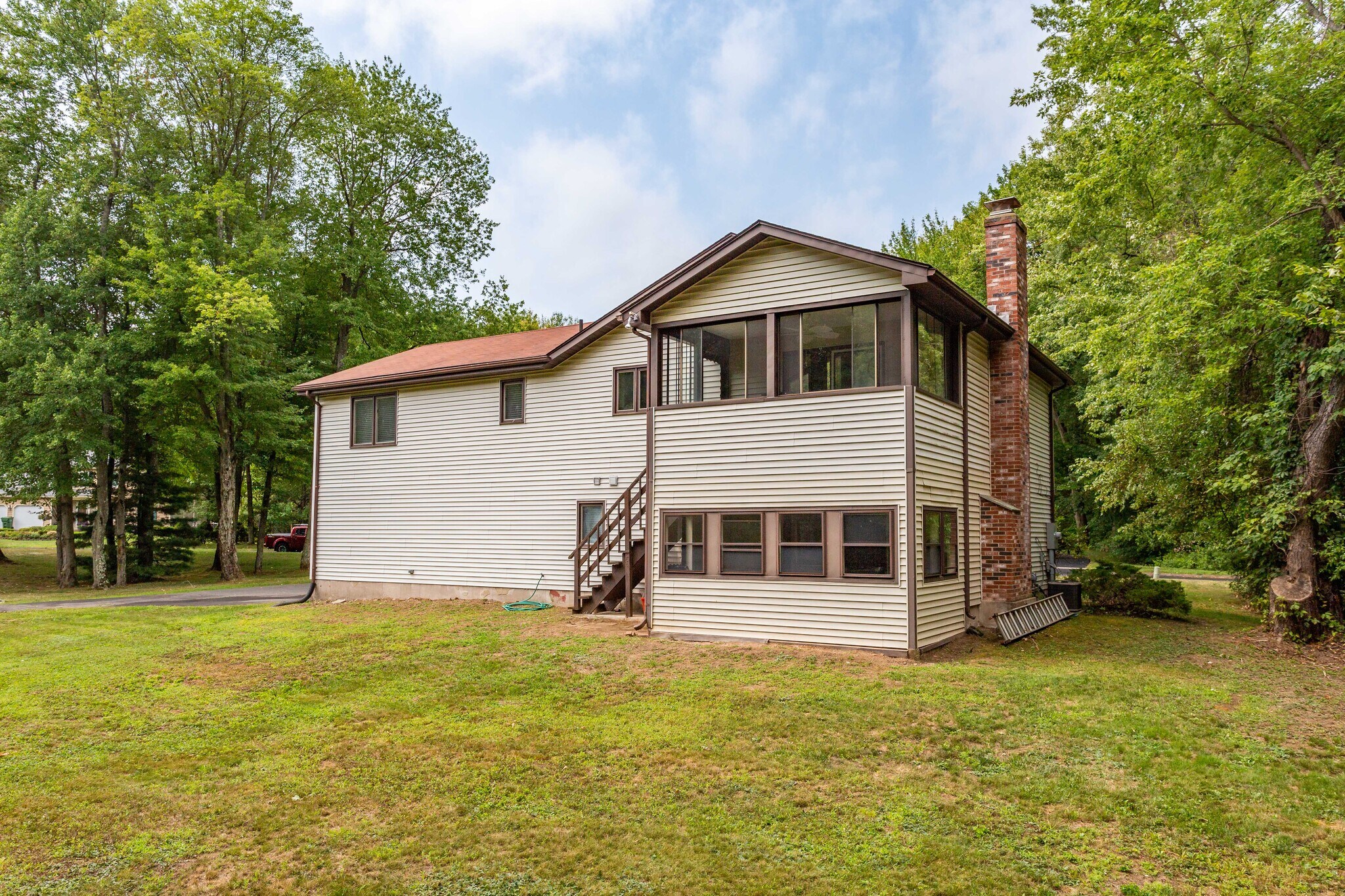 Building Photo - 80 Lancaster Dr