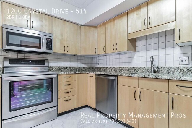 Building Photo - 1200 Crystal Dr