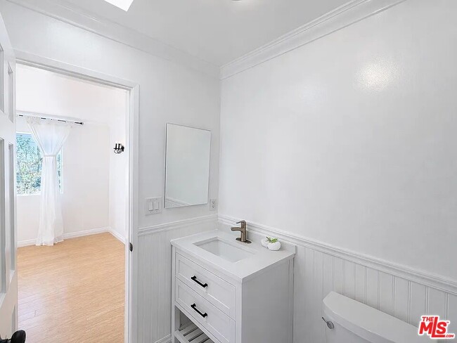 Building Photo - 1141 19th St