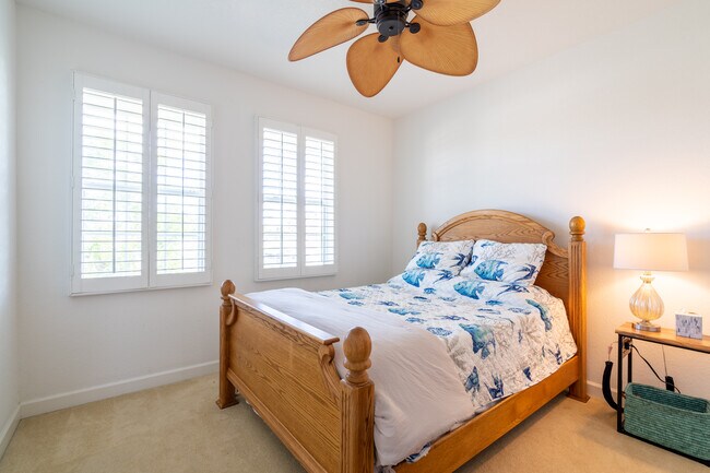 Guest room - 8904 Duval Ln