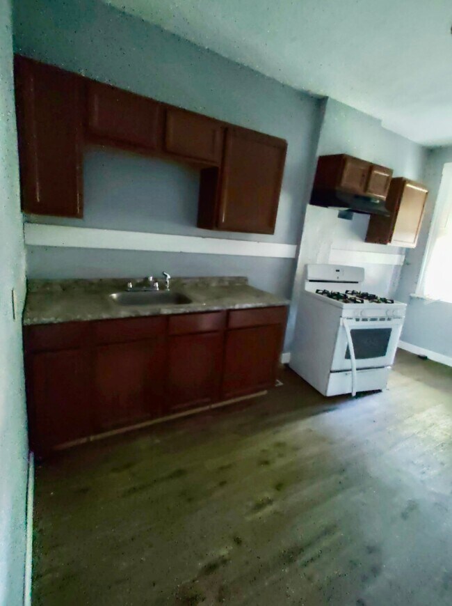 Building Photo - 4021 Green Lea Pl