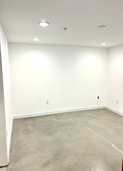 2nd bedroom - 4215 Glencoe Ave