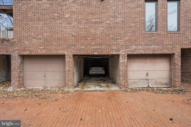 Building Photo - 3248 Jones Ct NW
