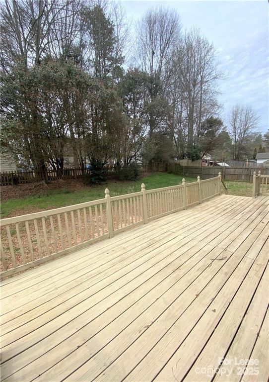 Building Photo - 6217 Bandy Dr
