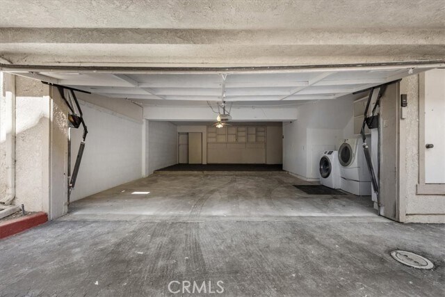Building Photo - 2621 Plaza del Amo