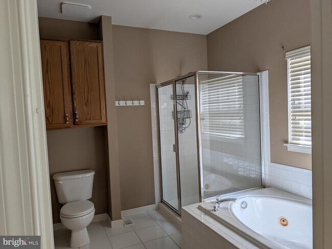 Building Photo - 44476 Livonia Terrace