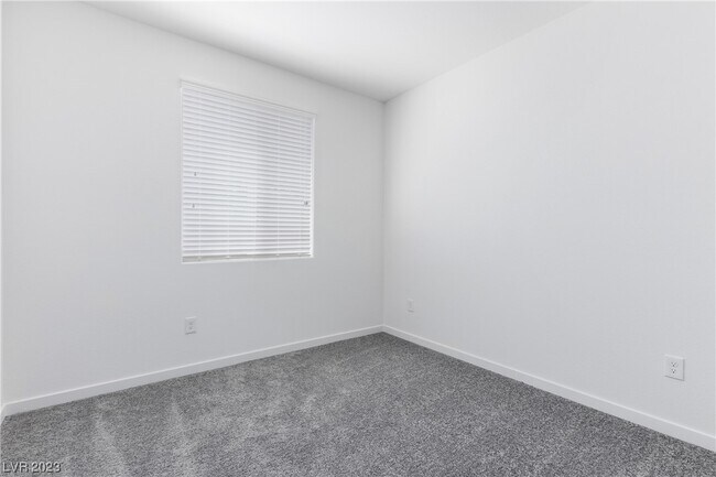 Building Photo - 1131 Tektite Ave