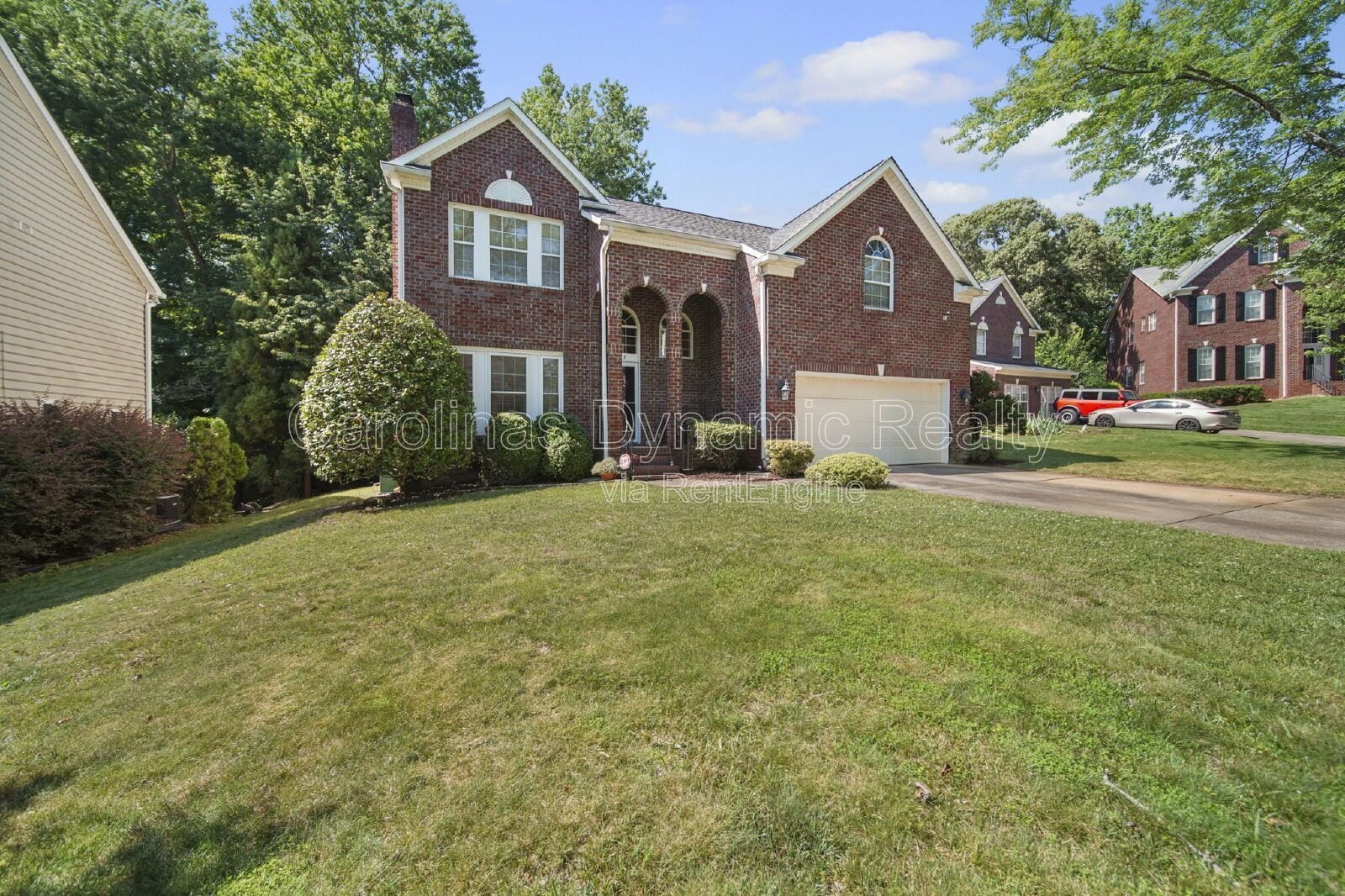 Building Photo - 2812 Redfield Dr