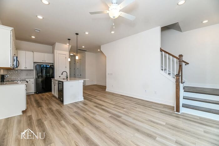 Building Photo - 4275 O'Hear Ave