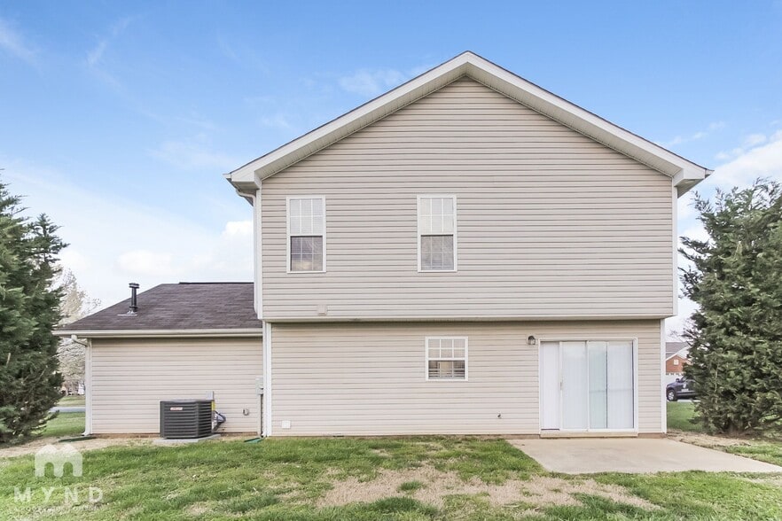 Building Photo - 4505 Capstone Dr