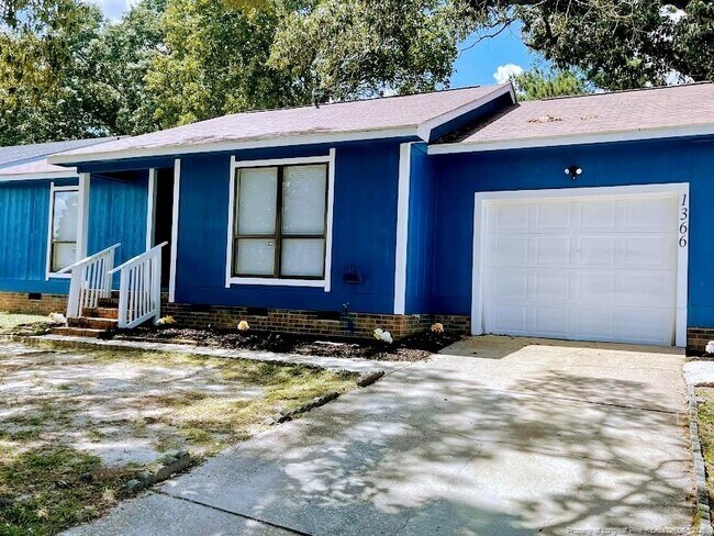 Building Photo - 1366 Worstead Dr