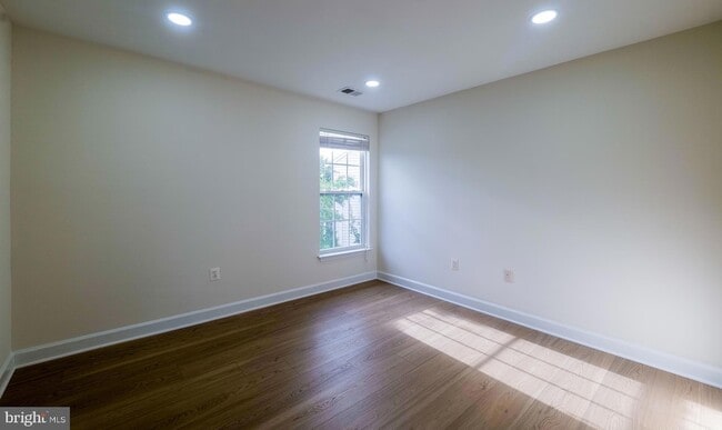 Building Photo - 7709 Killbarron Dr