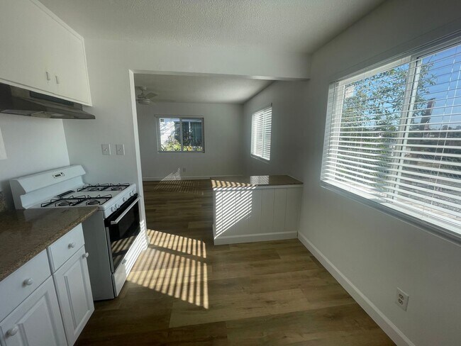 Building Photo - Felton St.