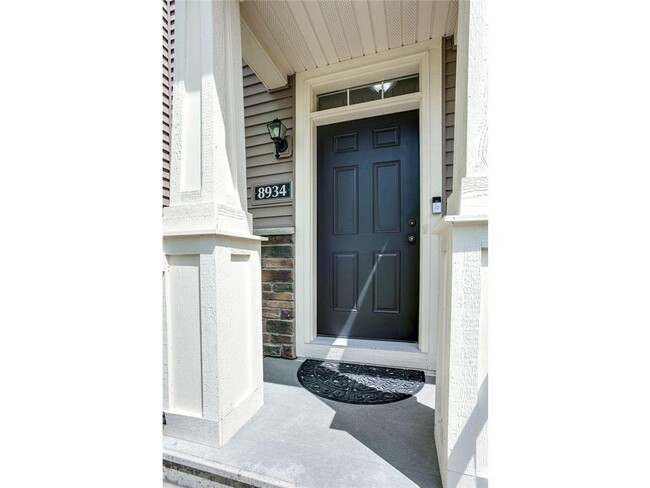 Building Photo - 8934 SW Village Loop
