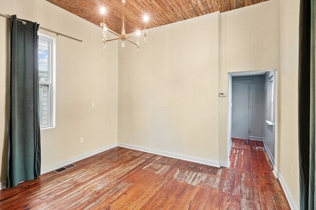 Building Photo - 131 Brooklyn Ave