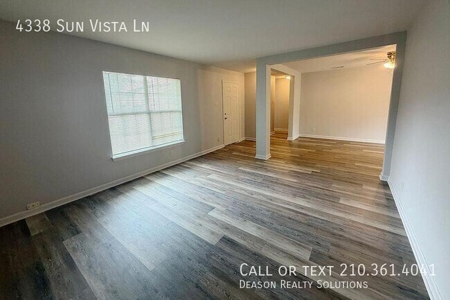 Building Photo - 4338 Sun Vista Ln