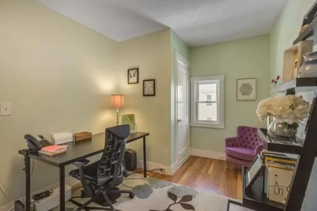 Building Photo - 22 Martin St