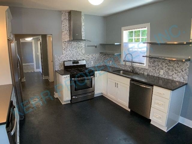 Building Photo - Charming 2-Bedroom Retreat in the Heart of...