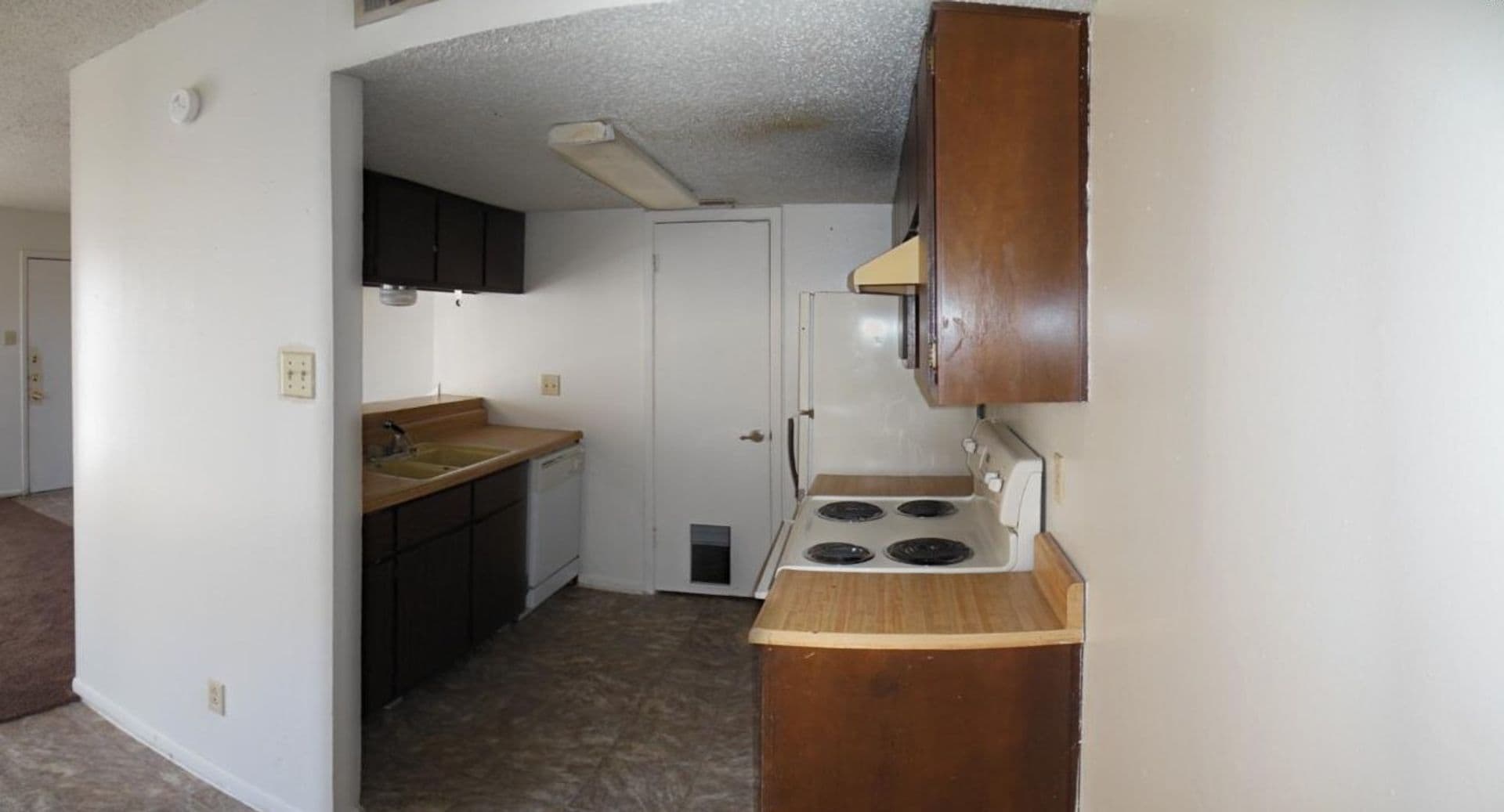 Building Photo - 4504 Chase Cir