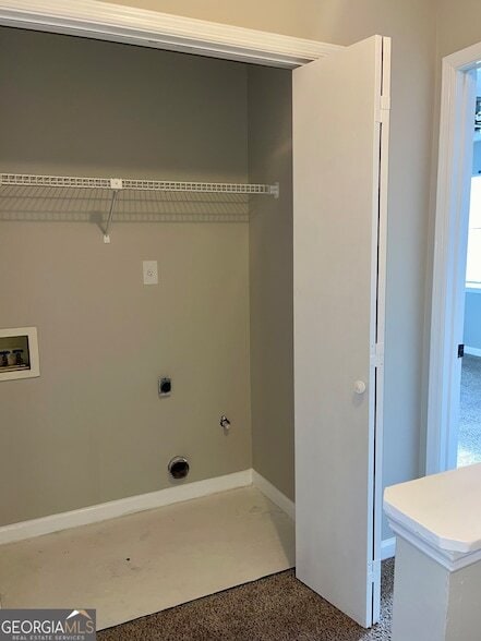 Building Photo - 5882 Sheldon Ct