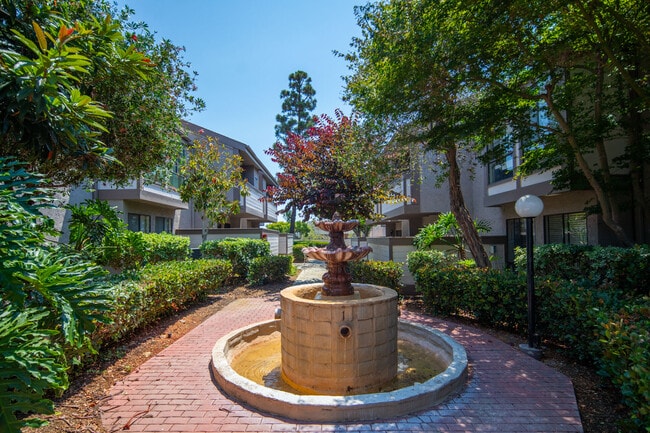 Primary Photo - 9209 Village Glen Dr