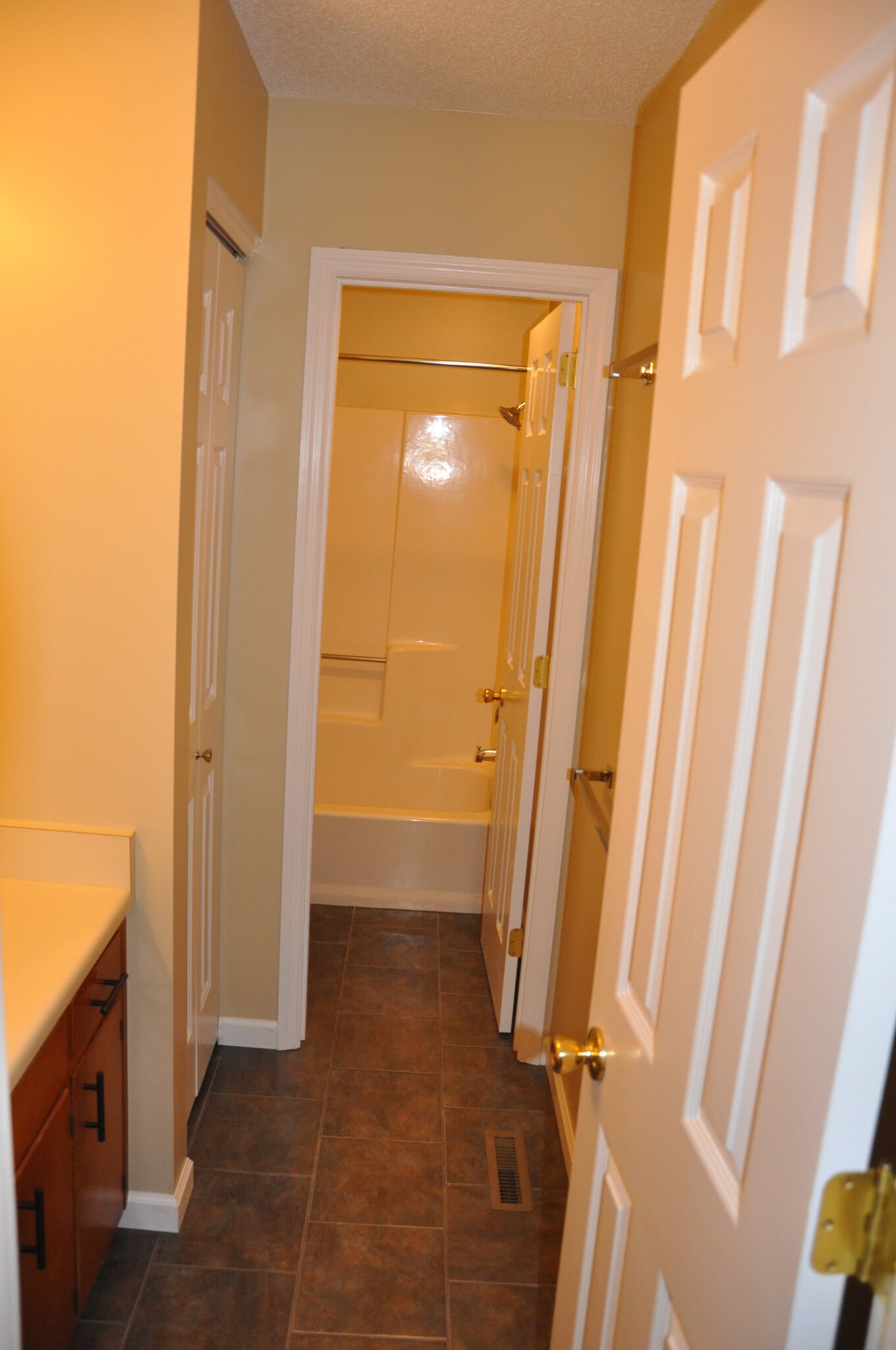 Building Photo - 3634 Monte Vista Dr