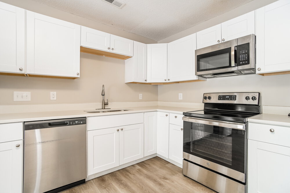 Building Photo - 910 Milkfarm Ct