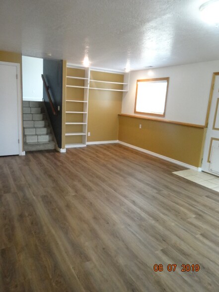 Building Photo - 5365 S 3750 W