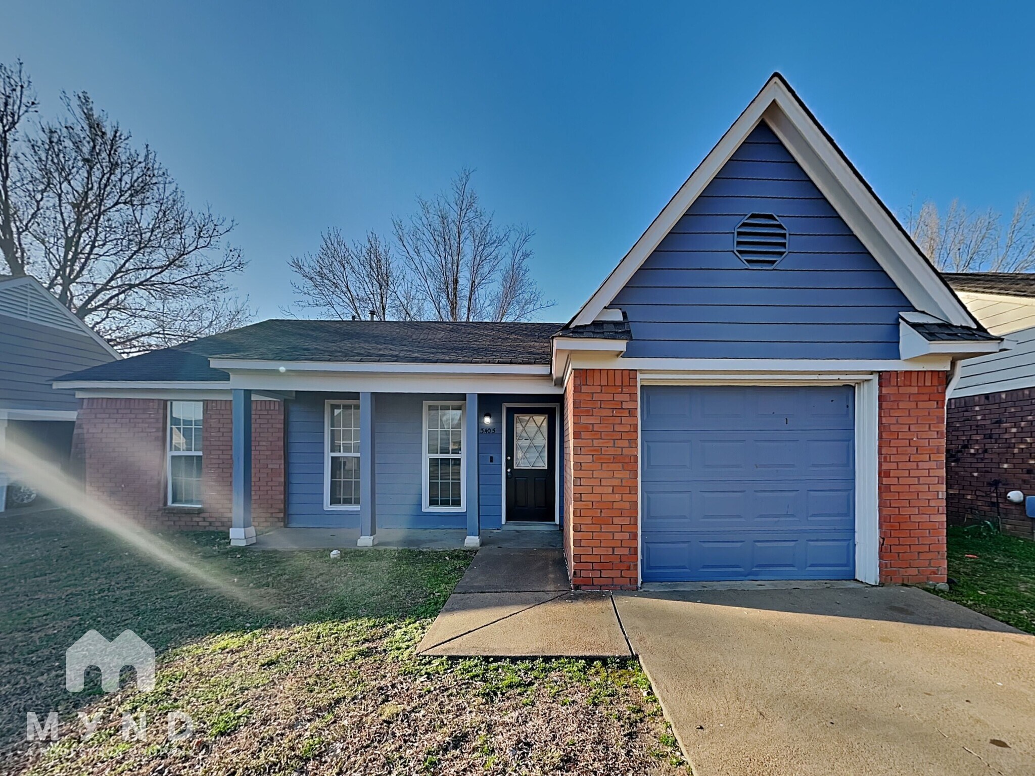 Building Photo - 3405 Laurelwood Dr