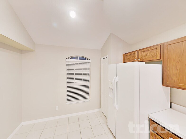 Building Photo - 2841 Butterfly Landing Dr