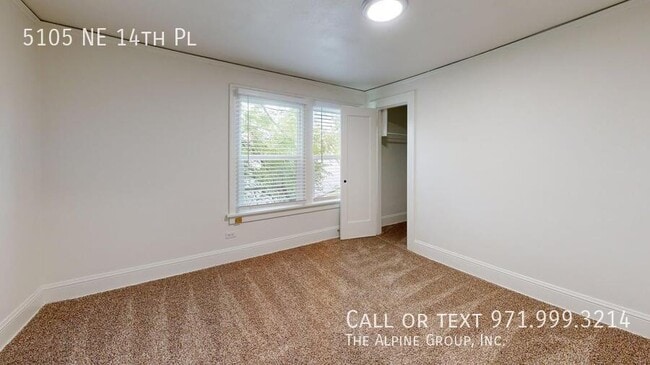 Building Photo - 5105 NE 14th Pl