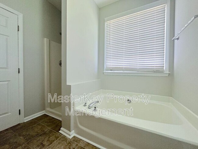 Building Photo - 2224 Quail View Trail