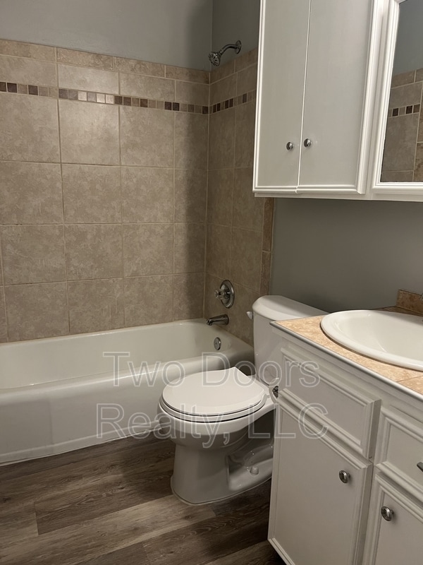 Building Photo - 504 Georgia St