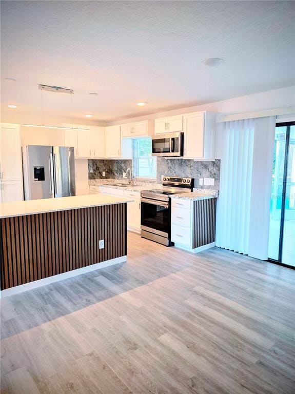 Building Photo - 748 Parkview Pl