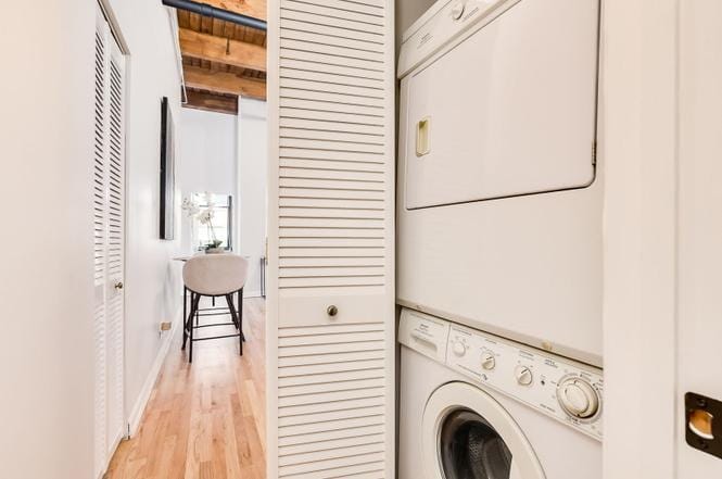 Building Photo - 331 S Peoria St