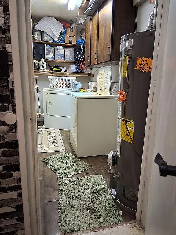 Building Photo - 1108 Rosewood Dr