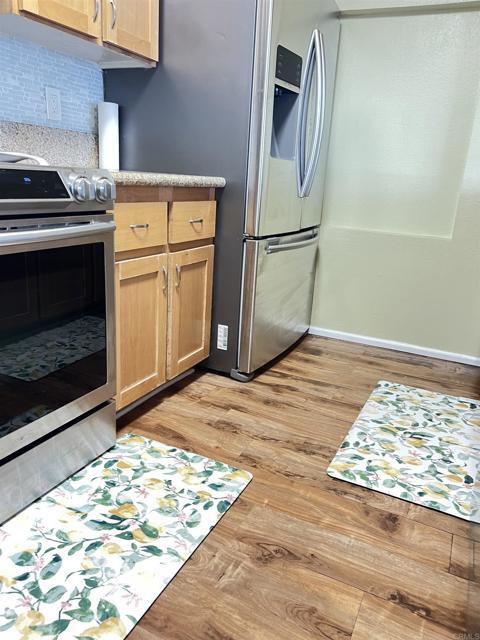 Building Photo - 3982 Valeta St