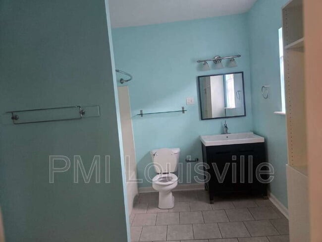 Building Photo - 1404 Winter Ave