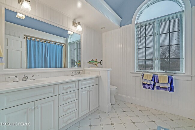 Building Photo - 1552 Runyon Ln